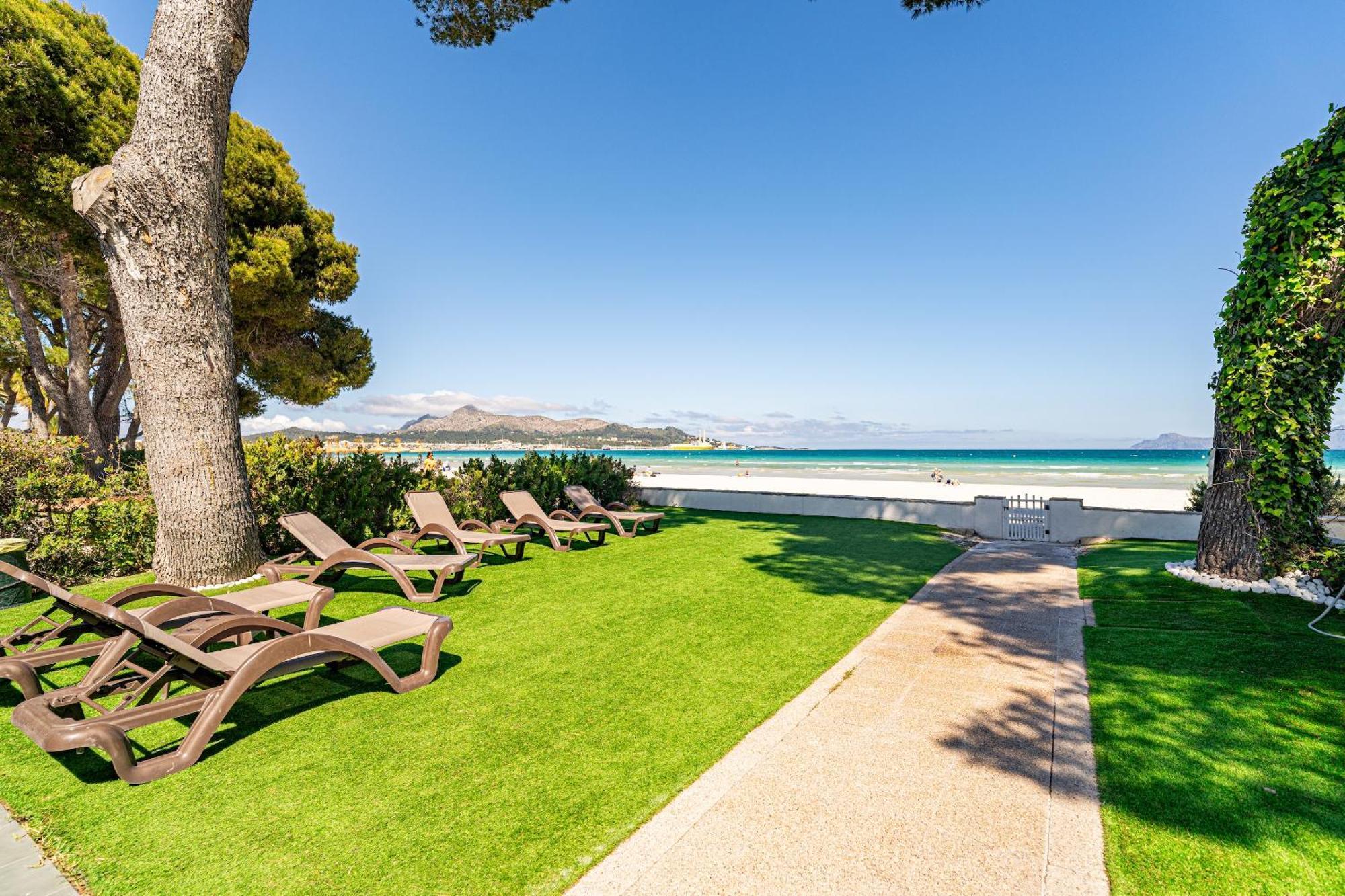 Villa Garballo Alcudia - Sea Front Exterior photo